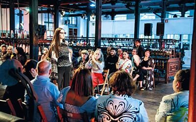 Pam Hoog y Alvarado en La Encartada Moda 2022