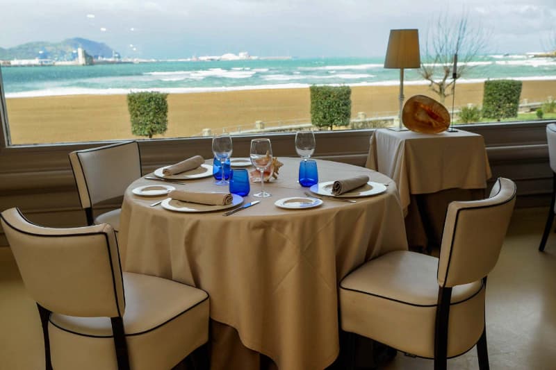 Terrace Tamarises Getxo